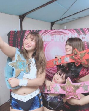 Utami Hayashishita Instagram - 3周年🌹
.
デビュー
.
四冠
.
新人賞受賞
.
欠場
.
桃AZ美
.
AphroditE
.
5STAR GR初優勝
.
ワールドオブスターダム戴冠
.
大事な場所
.
.
.
4年目もよろしくね♛
.
#STARDOM
#QQ