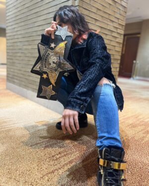 Utami Hayashishita Instagram - 🌹
.
.
.
#STARDOM
#QQ