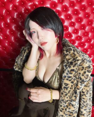 Utami Hayashishita Instagram - 🌹
.
.
.
ビギニングよろしく
.
.
.
#STARDOM
#QQ