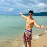 Uyan Tien Instagram - Karon Beach Phuket, nice place to relax ! 10-15 minutes by scooter from Patong Beach! 來過嗎？這裡也很不錯，最近來普吉島都住在Patong Beach，但下次認真考慮來Karon住幾天看看！ ——————————————————— #karonbeach #phuket #普吉島 #泰國