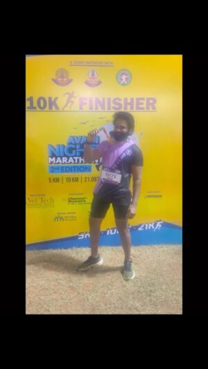 VJ Thanigai Instagram - #avadinightmarathon2023 💪🏃‍♂️

#run #runner #fitness #motivation #marathon #thanikai #training #inspiration #kipchoge #longdistancerunner #chennai #chennairunners #staystrong #stayhealthy 💪❤️