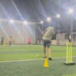 VJ Thanigai Instagram - Maniye maniyin oliye 🤣🫣 #cricket #parithabangal 😛 #midnight #match #turff #ipl #t20 #msdhoni #viratkohli #rohitsharma45 #teamindia #csk #thanikai #vj #actor #fun #instagram #instagood #instalike #instareels #instadaily #instalove