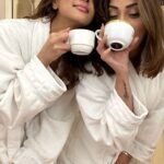 Vaani Kapoor Instagram - That’s why we’re friends I guess.. enjoying ourselves in a robe and ready to sleep at 12.01🤓 #PajamaParty
