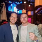 Vadhir Derbez Instagram - 🇲🇽Viva México!!! Que chingon verte cumpliendo tus sueños amigo y poniendo el nombre de Mexico en Alto! A seguirla rompiendo!!🔥🔥 @canelo 🥊🥊 . 🇺🇲 Such an incredible fight last night! So proud of you man and the way you keep making Every Mexican look up to you and the way you keep following your dream! Viva México! 🇲🇽🔥 Las Vegas, Nevada