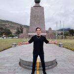 Vadhir Derbez Instagram - 🇺🇲Where your heart is Happy... Stay there 😊 (Nala is Simba in the last Picture lol) . 🇲🇽Donde tu corazón este feliz... ahi quedate 😊 (Nala es Simba en la última foto jaja) Quito, Ecuador