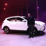 Vadhir Derbez Instagram - Espero que ya conozcan la ZS EV, la SUV 100% eléctrica de MG... no saben lo padre y práctica que es. @mgmotormx #EnjoyEvolution #MGmotormx #Embajador #EnjoyAllWays
