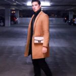 Vadhir Derbez Instagram - Starting Christmas like... 😏 Los accesorios mas cool para esta Navidad 🎄🎁@fendi #FendiGifts #FendiBaguette