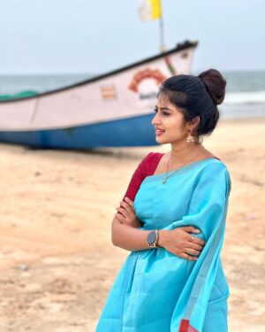 Vaishnavi Arulmozhi Instagram - In my own world ❤️
#vaishnaviarulmozhi  #vaishnavi