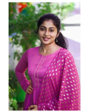 Vaishnavi Arulmozhi Instagram - Ellavarukkum hridayam niranja onashamsagal 🌸

ഹൃദയം ഓണം ആശാസങ്ങൾ

#vaishnavi #vaishnaviarulmozhi