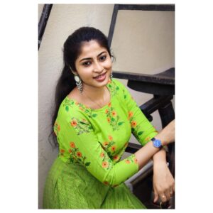 Vaishnavi Arulmozhi Instagram - Enjoy ur life in a way how u love to be. Gift your loved ones with @danielwellington .Use my code “ VAISHXDW “ to avail 15% off on your purchase on their website. Happy shopping 
# DWforeveryone #DW #danielwellington

👗 : @classiccorner_cc 

.
.
.
#vaishu #vaishnaviarulmozhi