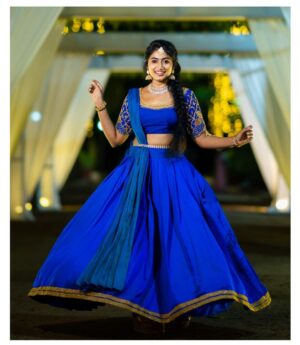 Vaishnavi Arulmozhi Instagram - Just a swirl 💙💫
Lehanga: @designed_by_sindhu 
Jewellery: @new_ideas_fashions 
Shot by: @smilebookphotography 

#vaishnaviarulmozhi #vaishnavi