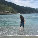 Valeria Britos Instagram - Las semanas se transformaron en meses en Italia 🇮🇹 . Me tocó vivir un momento especial, muy difícil cuando el Coronavirus golpeó fuerte acá y comenzó el confinamiento. Estas fotos son de hace ya unas semanas cuando aún no habían abierto las fronteras para recibir a los turistas. De a poco se asoma la nueva normalidad. En cada país se vive de un modo distinto pero con responsabilidad y distanciamiento social vamos a estar cada día mejor. 💪 #italia
