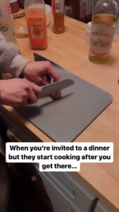 Vanessa Gonzalez Instagram - I’m starving! #isdinnerready #whensdinner #frienddinner #familytime #comedy #funny