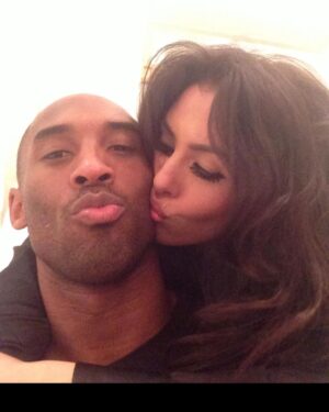 Vanessa Laine Bryant Instagram - Happy 45th birthday, baby. I love you always & forever. ❤️ #82378