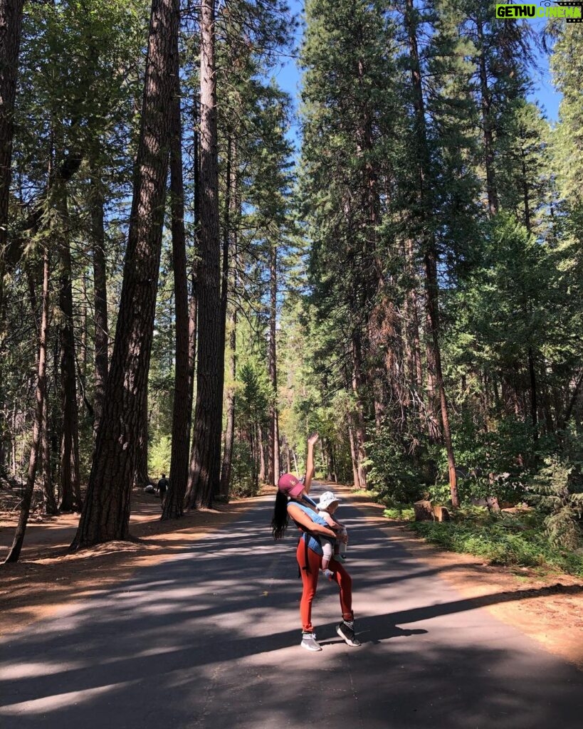 Vanessa Morgan Instagram - Momma’s gonna show you the world bub. Exploring with my greatest teacher ✨🌲 Yosemite