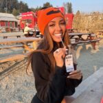 Vanessa Morgan Instagram - Your fav babysitting vampire 🧛🏻‍♀️🎃♥️ Maan Farms Country Experience & Estate Winery