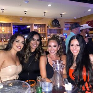 Vannessa Vasquez Instagram - Happy birthday my gator girl!! @birdcarranza 😘I love you ! Love all of you  so much !! 

Yes my bestie surprise flew me to Houston for a day to surprise my other bffs. I have the best days ones ever!! 🥰

Hadn’t been able to spend my girls bday since I left to LA bc this is usually a busy time for actors but here we are making the most of the strike and getting able to be there for our loved ones to celebrate their special days . Xoxo 🎂

Just missing @sheilatwin and @bizzi_b !!

Sexy Seven Clique out here aging like fine wine 🍷 

#bffs #dayones #since1998 #birthday #houstongirls #texasgirls #rideordies #dancingqueen