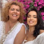 Vannessa Vasquez Instagram - Surround yourself with ppl who value your presence and respect you. Who’s priority is peace for themselves and protecting your peace of mind. Everything else is a no. 😘🙏✨✨✨✨ #emotionalsafety #emotionalintelligence #peace #1111portal #motherdaughter #healingjourney #chakrabalancing Santorini, Greece