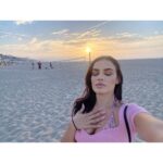 Vannessa Vasquez Instagram - Grateful for another weekend of rest and fun 🤩!! Back to action plan … although part of the action plan is making time for fun, rest, and me time 💆🏻‍♀️. Let’s get it 💥 !! #motivationalmonday bc Los Angeles, California