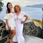 Vannessa Vasquez Instagram - Surround yourself with ppl who value your presence and respect you. Who’s priority is peace for themselves and protecting your peace of mind. Everything else is a no. 😘🙏✨✨✨✨ #emotionalsafety #emotionalintelligence #peace #1111portal #motherdaughter #healingjourney #chakrabalancing Santorini, Greece