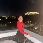 Vannessa Vasquez Instagram - When you’re having a deep philosophical moment connecting with the Greek Gods but mom says “ponte allí como una model” … “pero así no, te ves asustada” … 😂 😂 💀… have your deep moments but don’t forget to play human and laugh at yourselves and all the silliness we go along w in life. It’s all part of the game, enjoy it, live it, laugh it. Especially with those that elevate your frequency🥰🥰🥰🥰 . Love you mom. Thank you for taking this journey w me. 🥰😘😘😘😘 #motherdaughterlove💕 #athens 🇬🇷 Athens Greece