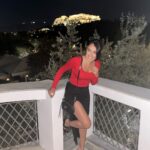 Vannessa Vasquez Instagram - When you’re having a deep philosophical moment connecting with the Greek Gods but mom says “ponte allí como una model” … “pero así no, te ves asustada” … 😂 😂 💀… have your deep moments but don’t forget to play human and laugh at yourselves and all the silliness we go along w in life. It’s all part of the game, enjoy it, live it, laugh it. Especially with those that elevate your frequency🥰🥰🥰🥰 . Love you mom. Thank you for taking this journey w me. 🥰😘😘😘😘 #motherdaughterlove💕 #athens 🇬🇷 Athens Greece