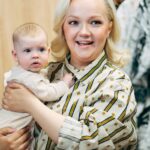 Varvara Shcherbakova Instagram – С днём защиты детей!

Эту сладкую булочку родила моя подруга @tsalik_oksana ❤️ Я просто иногда ношу её на руках, потому что она этого достойна!!! Родить легко