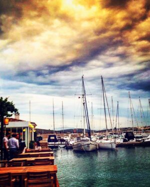 Vatan Şaşmaz Instagram - #çeşme #alaçatı
