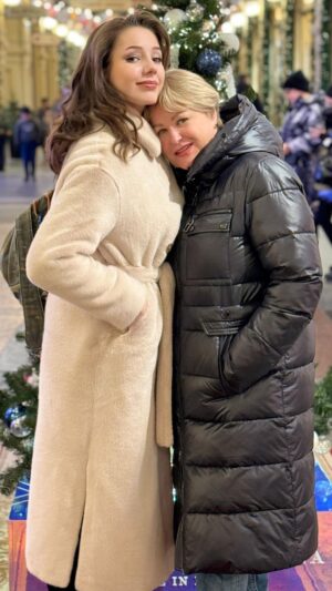 Vera Aldonina Instagram - 🎄❄️❄️❄️