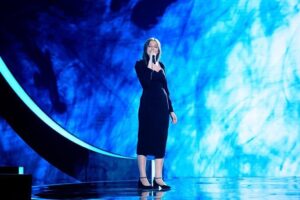 Vera Aldonina Instagram - Я хочу сказать огромное спасибо телеканалу "Россия" @tvrussia , продюсерскому центру "Вайт Медиа" @weitmedia и лично Юлии Сумачёвой @yulia_sumacheva за приглашение в потрясающий проект "Дуэты" @tvshowduets . 
Спасибо Николаю Баскову @nikolaibaskov и Сергею Лазареву  @lazarevsergey за поддержку и добрые слова! 
И , конечно, огромное спасибо Саше Панайотову @panaiotov за наш дуэт, который навсегда останется в моём сердце ❤️.