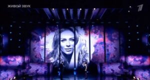 Vera Aldonina Instagram - «Герой не моего романа» с лучшим дедушкой на Земле. А мама с нами всегда🕊️🤍