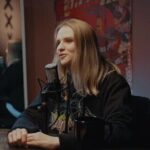 Vera Kotelnikova Instagram - Почти случайно стала соведущей @stupidtowel в подкасте "правило 34" (ищите на ютьюбе) (а выпуск с @luca_xnkdz на канале @label_smart) Мы там обсуждаем ЭТО самое, ну вы поняли Вот наши чудестные гости на фото Напишите, кого ещё можно позвать! Плизз Крю: @dmitri.gavronov @bzrkvanya @_balinov @krist_of_er @lankahem <3