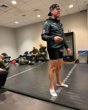 Viacheslav Borshchev Instagram - Works moment and coach @charliemccarley meditation method 🙏🏻