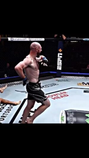 Viacheslav Borshchev Instagram - The idea of @ufc in Sacramento is so exciting and awesome ❤️ can’t stop thinking about it.  @joshemmettufc. 
.
Video by @unex.mma 
.
#ufc #sacramento #borshchev #viacheslav #slavaclaus #mma #fights #ko