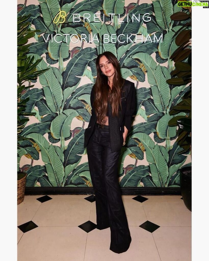 Victoria Beckham Instagram - Such an amazing evening celebrating the new Victoria Beckham x @Breitling collection in NYC!! I’m wearing my signature #VBSS24 tailored suit (coming soon!) and B Frame Belt! Kisses @KatieHolmes @HelenaChristensen @AnnemaryAderibigbe @IsabelaGrutman xx