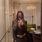 Victoria Beckham Instagram - The house favourite B Frame Belts are officially back in stock! Today, I’m wearing the skinny leather B Frame Belt with custom gold hardware, paired with my signature black VB tailoring. These belts are so versatile, elevating any outfit, and are perfect for effortless day-to-night dressing! Kisses xx Shop B Frame Belts now at VictoriaBeckham.com and at 36 Dover Street.