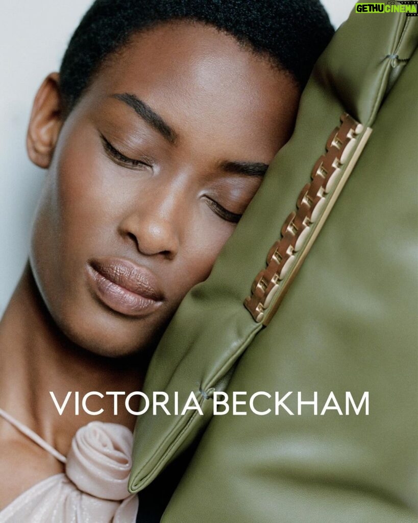 Victoria Beckham Instagram - The soft touch. Shop the new Puffy #VBChain in Khaki at VictoriaBeckham.com and at 36 Dover Street. #VBPSS24