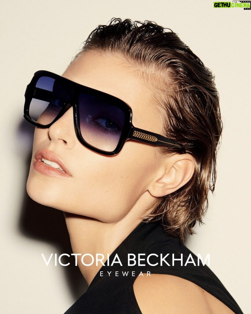 Victoria Beckham Instagram - Iconic #VBChain detailing is reimagined on new season #VBEyewear. Available now at VictoriaBeckham.com and at 36 Dover Street. Shot by @EzraPetronio Styling @Jane_How Featuring @Bibi_Breslin Makeup @KarinWesterlundd Hair @LouisGhewy Nails @PebblesNails