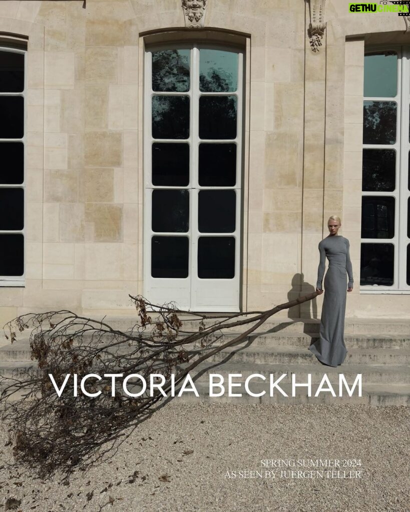 Victoria Beckham Instagram - Introducing the Spring Summer 2024 collection as seen by #JuergenTeller. Discover now at VictoriaBeckham.com and at 36 Dover Street. Shot by @JuergenTellerstudio Creative Partner @DovileDrizyte Styling @Jane_How Featuring @Vilmasj Casting @PierGiorgio @DMCasting Makeup by @FaraHomidi using @victoriabeckhambeauty Hair by @AnthonyTurnerHair Nails @AlexandraJanowski #VBSS24