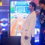 Vidyut Jammwal Instagram - This game is specially made for people who want TO DO "DANGEROUS STUNTS AT HOME"! Introducing Crakk - The Run! The first game that will make you experience real-life stunts. Exciting news - instead of waiting until the 23rd, we're offering 5,000 of you an early beta access! Follow @crakktherun, pre-register through the link in their bio, and get ready to join the action tomorrow!