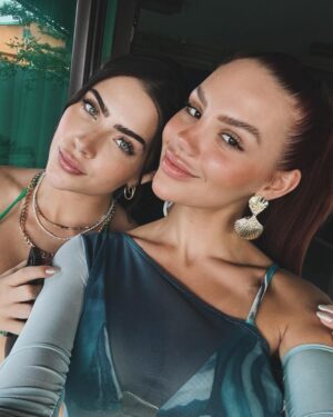 Virgínia Wanderley Instagram - 24h em Macaraípe 🌟 @reveillon.amore
