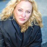 Virginia Madsen Instagram - Stand as tall as you can. Even if it’s only for the day. Tomorrow may bring new blessings. Wait. Photo by @narcissusholmes