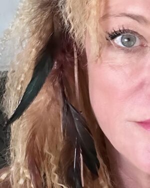 Virginia Madsen Instagram - Member these? Totally rocking it again. #roachclip #stevienicks