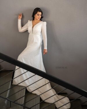 Viviya Santh Instagram - Costume : @ethereal.kochi 
Jewellery : @ariabykollattjewellers 
Makeup : @artistic_clan 
Hair : @reenasajil 
Photography : @neelimastudio
