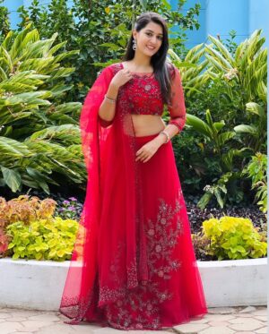 Viviya Santh Instagram - Thankyou @ethereal.kochi for this elegant design 👗💕