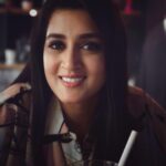 Viviya Santh Instagram - Clicked 📸 by a talented and handsome photographer @rahman_actor 💞💞💞 Thankyou so much🥰😍😍 #1000babies #1000plusbabies #disneyplushotstar #shootfun📷