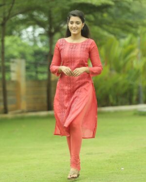 Viviya Santh Instagram - PC 📸: @lebison_gopi