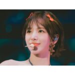 Wendy Instagram - R to V 고생 많았오요💕 💄@a_ryeomii @j_habbi_ 💇‍♀️ @dabin0218 @_seulime @_zzinzu 👗@humming5 @cielsoir @comi3vng @pushsunny 📸@naheepak