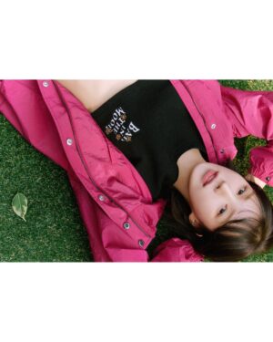 Wendy Thumbnail - 0.9 Million Likes - Most Liked Instagram Photos