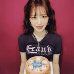 Wendy Instagram - 💕🎂Red Velvet🎂💕 오늘도 고마오😘